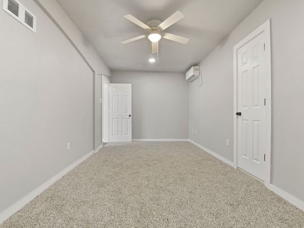 6504 Canal Street, Houston TX 77011