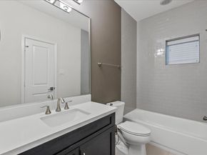 403 N Nagle Street B, Houston TX 77003
