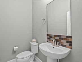 403 N Nagle Street B, Houston TX 77003