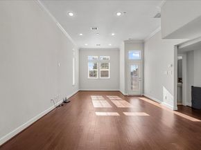 403 N Nagle Street B, Houston TX 77003