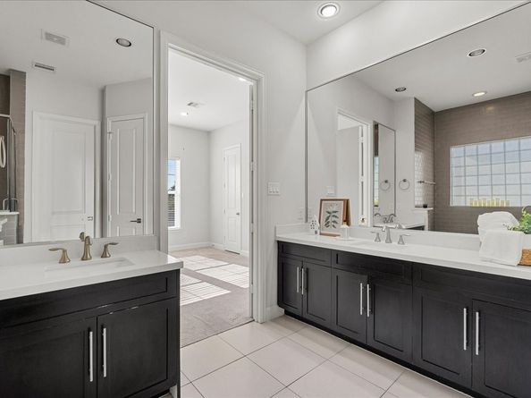 403 N Nagle Street B, Houston TX 77003