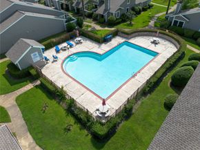6324 Shadow Tree Drive 632, Houston TX 77035