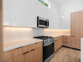 3405 Hutchins Street, Houston TX 77004