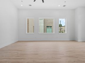 3405 Hutchins Street, Houston TX 77004