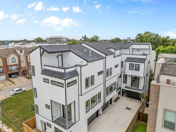 3405 Hutchins Street, Houston TX 77004