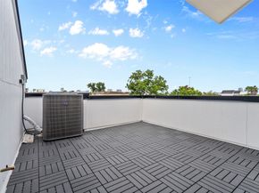 3405 Hutchins Street, Houston TX 77004