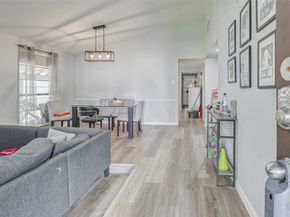 7230 Corta Calle Drive, Houston TX 77083