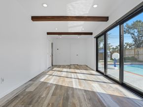 6518 Kury Lane, Houston TX 77008