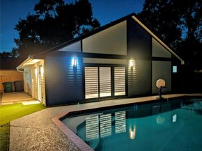 6518 Kury Lane, Houston TX 77008