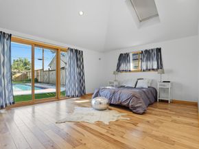 6518 Kury Lane, Houston TX 77008