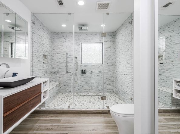 6518 Kury Lane, Houston TX 77008