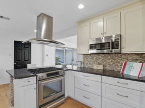 6518 Kury Lane, Houston TX 77008