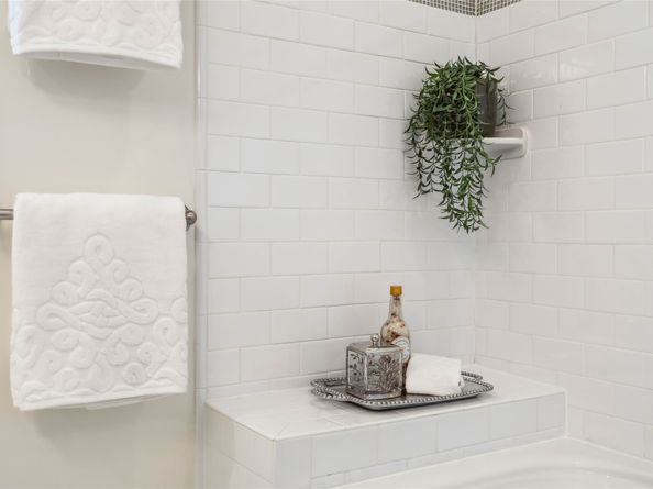 2621 Morrison Street, Houston TX 77009