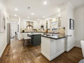 2621 Morrison Street, Houston TX 77009