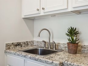 2621 Morrison Street, Houston TX 77009