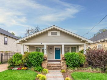 2621 Morrison Street