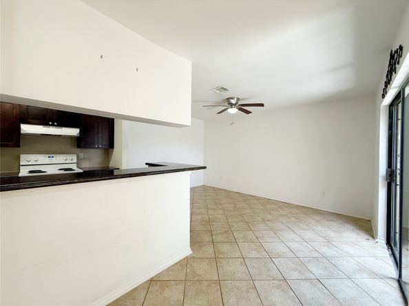 10912 Gulf Freeway 68, Houston TX 77034