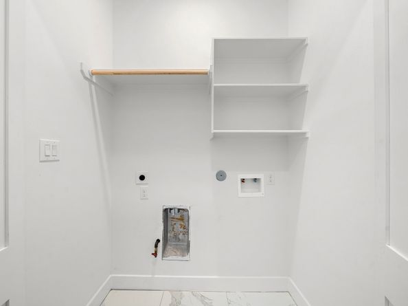 406 E 33rd Street, Houston TX 77018