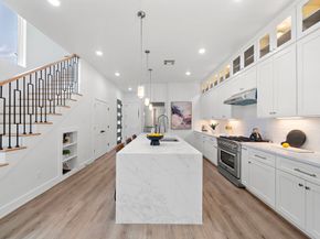 406 E 33rd Street, Houston TX 77018