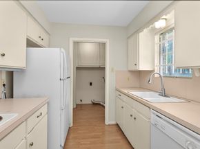 9326 Meadowbriar Lane, Houston TX 77063
