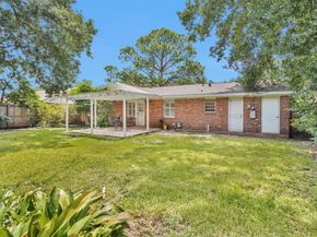 9326 Meadowbriar Lane, Houston TX 77063