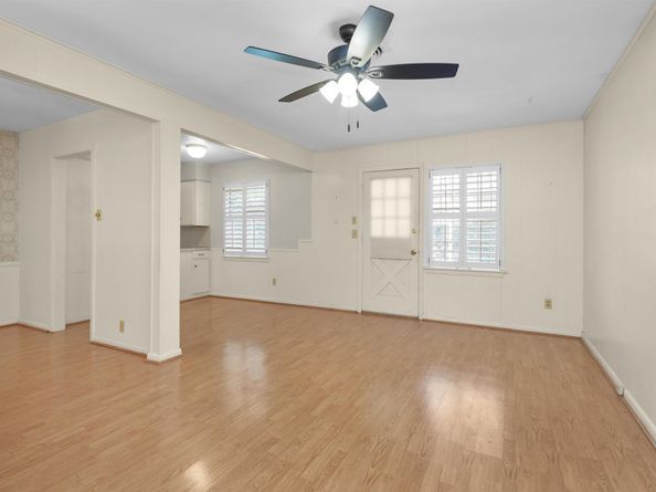 9326 Meadowbriar Lane, Houston TX 77063