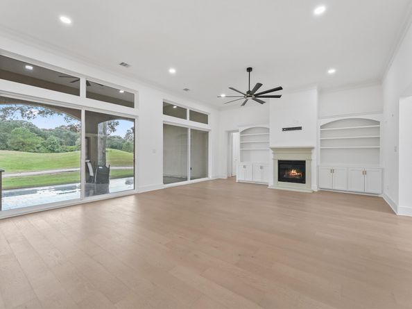 16015 Bridges Fairway Lane, Houston TX 77068