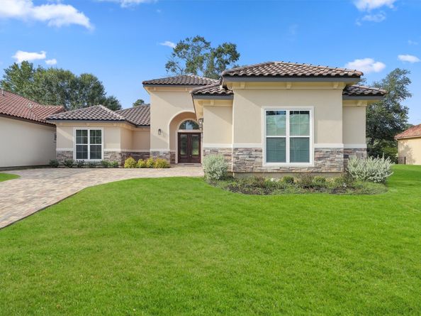 16015 Bridges Fairway Lane, Houston TX 77068