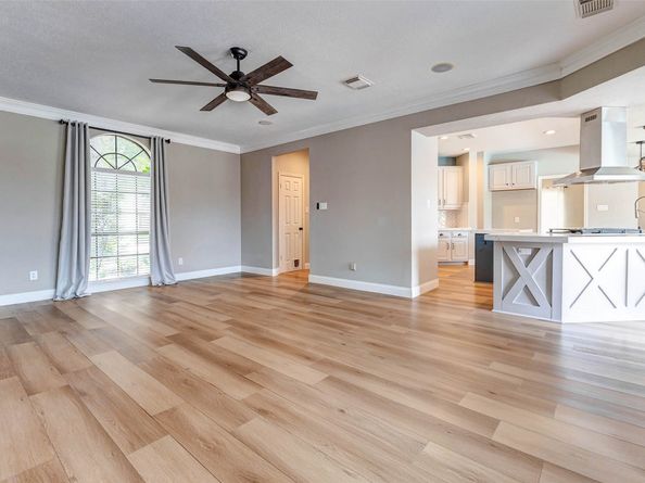 1526 Pecan Crossing Drive, Richmond TX 77406