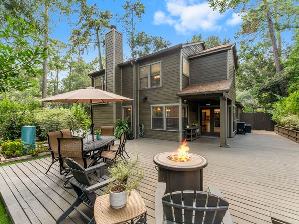 9 S Mossrock Road, The Woodlands TX 77380