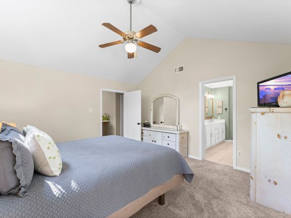 9 S Mossrock Road, The Woodlands TX 77380
