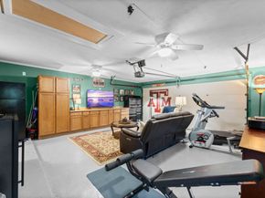 9 S Mossrock Road, The Woodlands TX 77380
