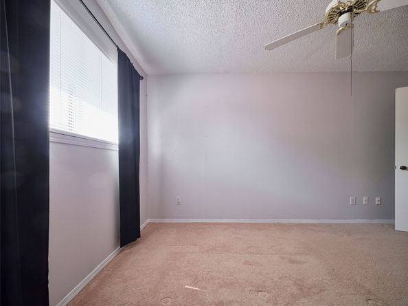 9438 Cedar Point Circle, Houston TX 77070