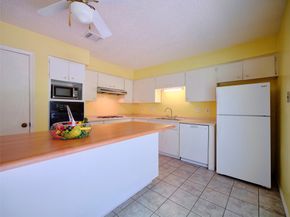 9438 Cedar Point Circle, Houston TX 77070