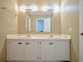 9438 Cedar Point Circle, Houston TX 77070