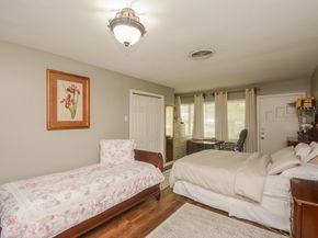 11933 Barryknoll Lane, Houston TX 77024