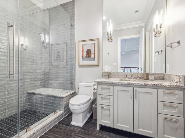 3851 Chevy Chase Drive, Houston TX 77019