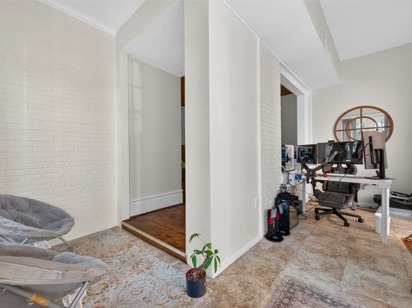 324 W Alabama Street, Houston TX 77006