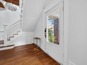 324 W Alabama Street, Houston TX 77006