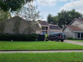 6111 Ogden Forest Drive, Houston TX 77088