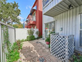 2811 Crawford Street, Houston TX 77004