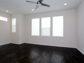 5210 Rose Street C, Houston TX 77007