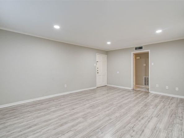 7900 Westheimer Road 145, Houston TX 77063