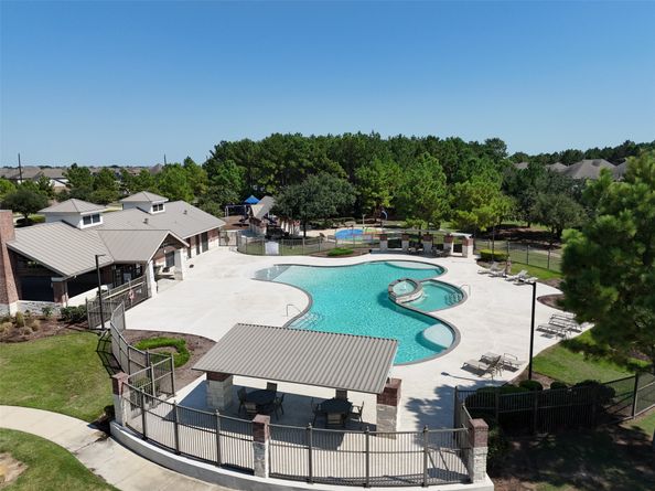 10935 Sarah Bluff Lane, Cypress TX 77433