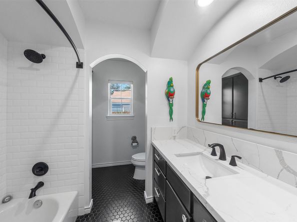 519 W 31st, Houston TX 77018