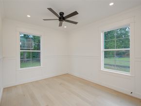 9822 Thorn Street, Houston TX 77078
