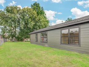 9822 Thorn Street, Houston TX 77078
