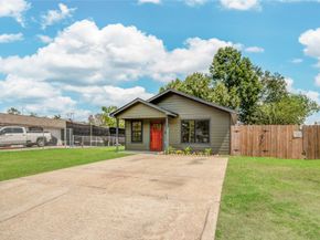9822 Thorn Street, Houston TX 77078