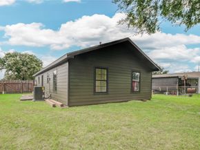9822 Thorn Street, Houston TX 77078
