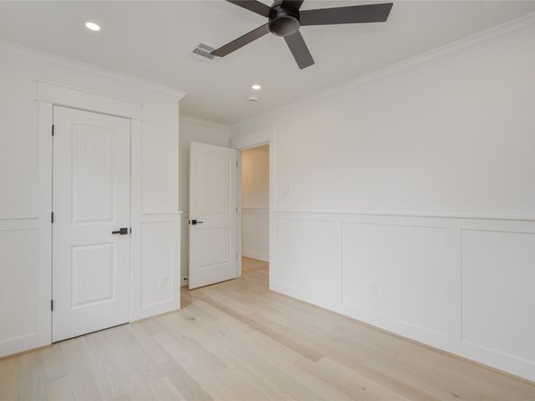 9822 Thorn Street, Houston TX 77078